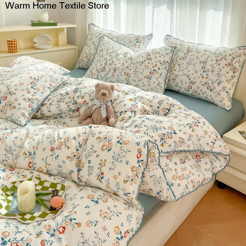 BlossomBloom Botanical Bedding Set  IZER 