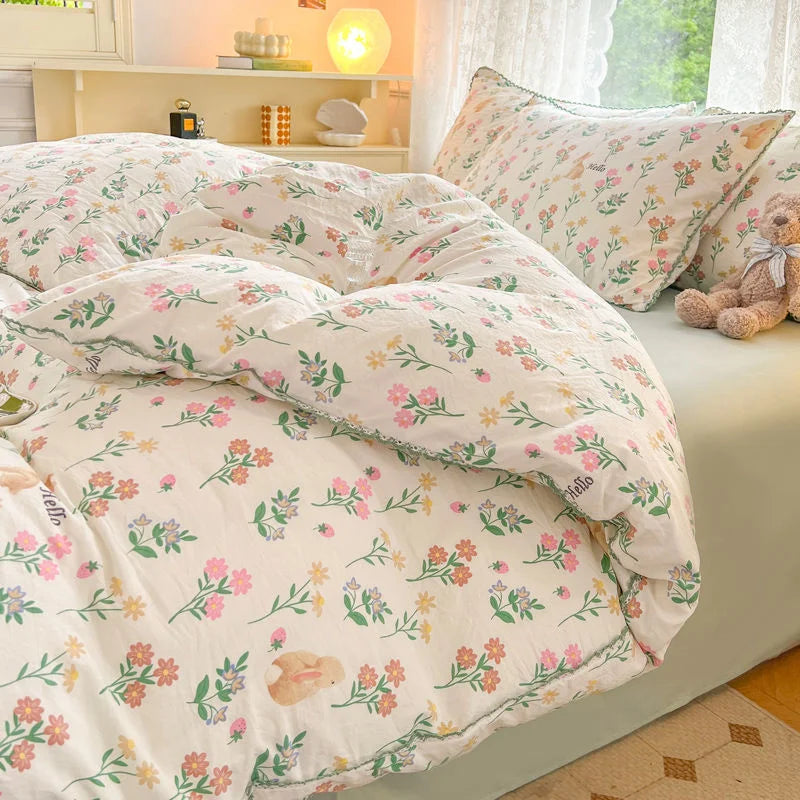 BlossomBloom Botanical Bedding Set  IZER 