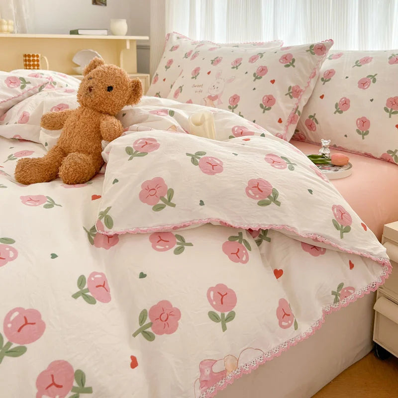 BlossomBloom Botanical Bedding Set  IZER 